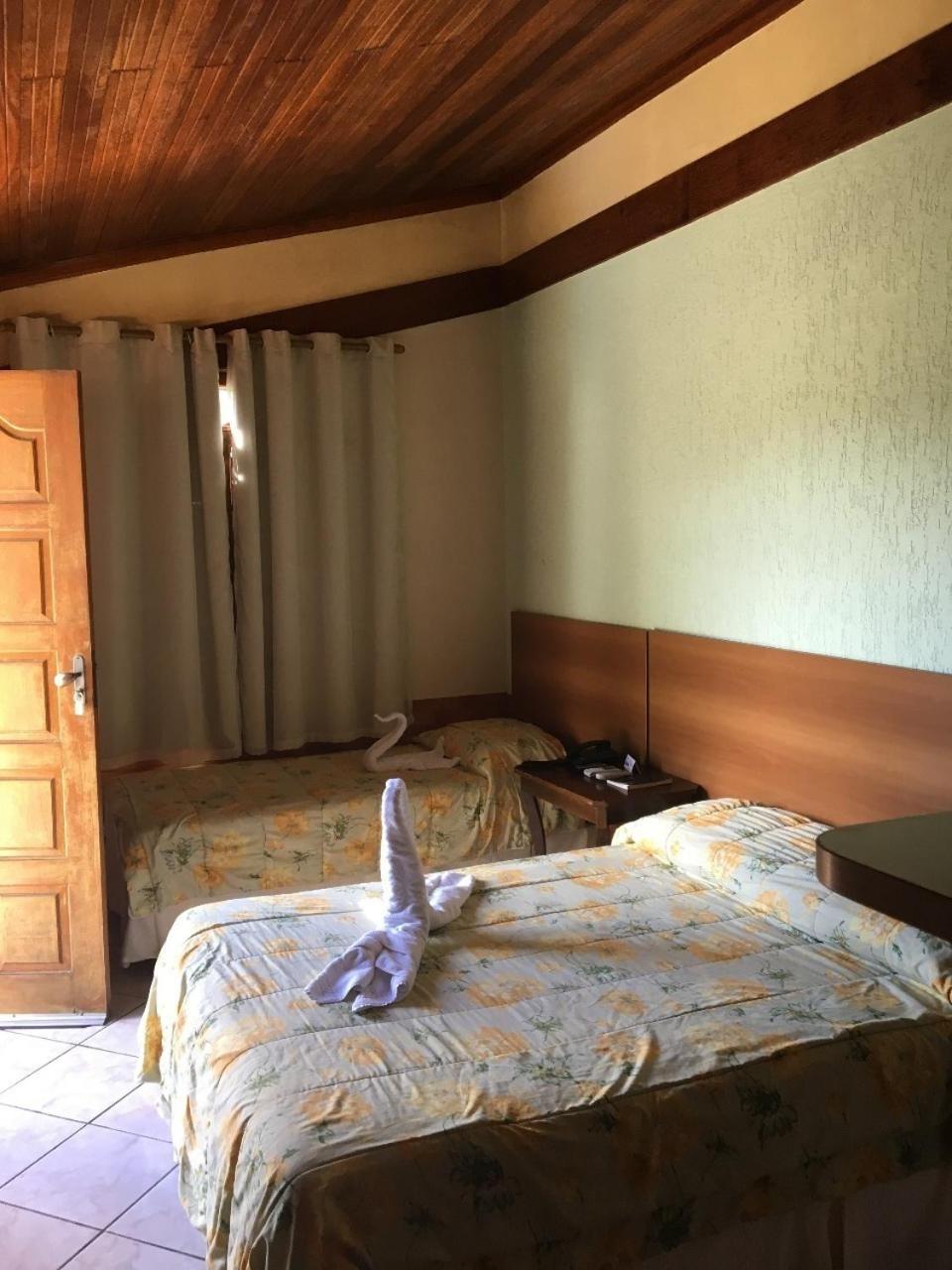 Hotel Fazenda Tucano Capim Branco Bagian luar foto
