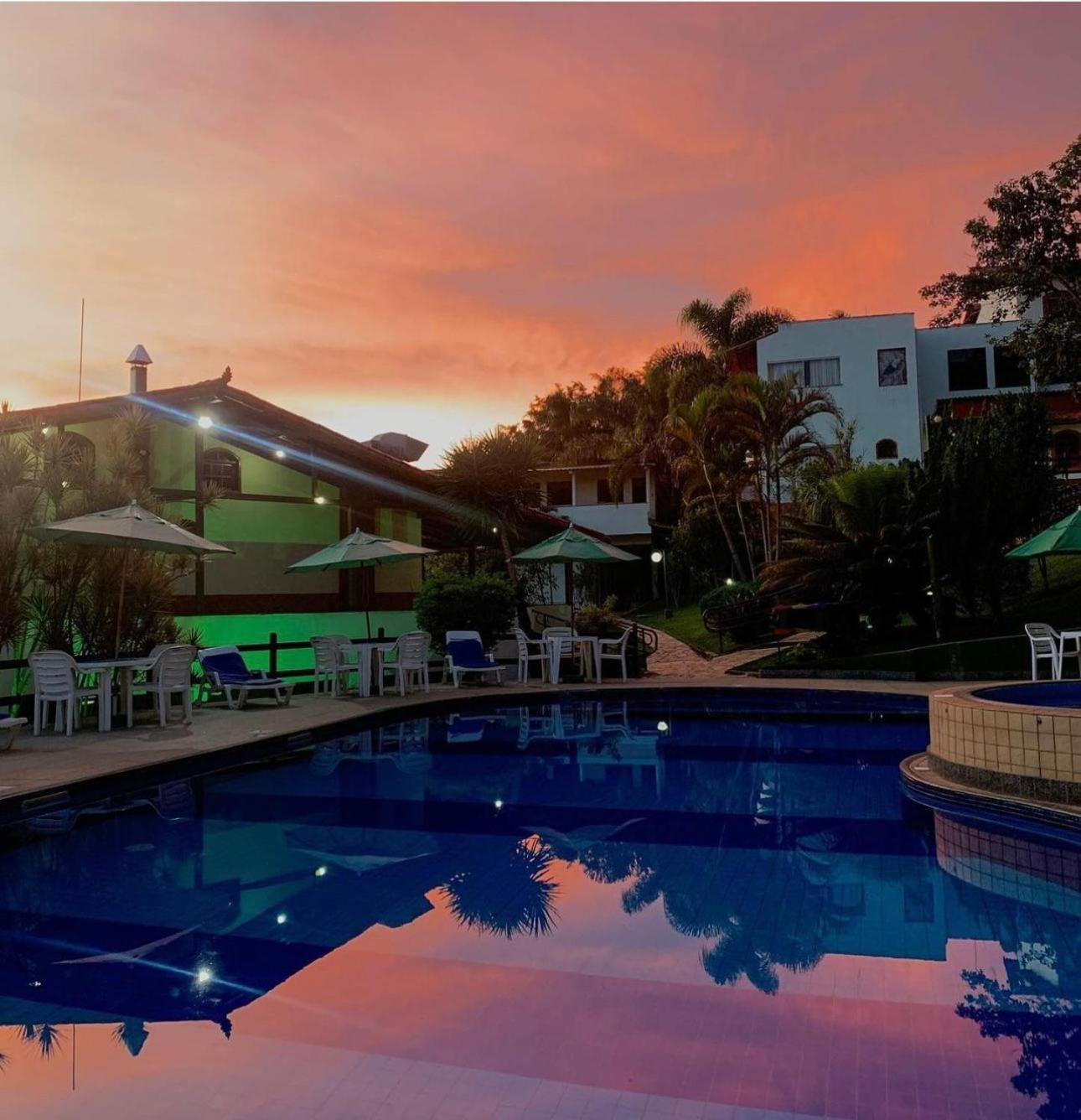 Hotel Fazenda Tucano Capim Branco Bagian luar foto