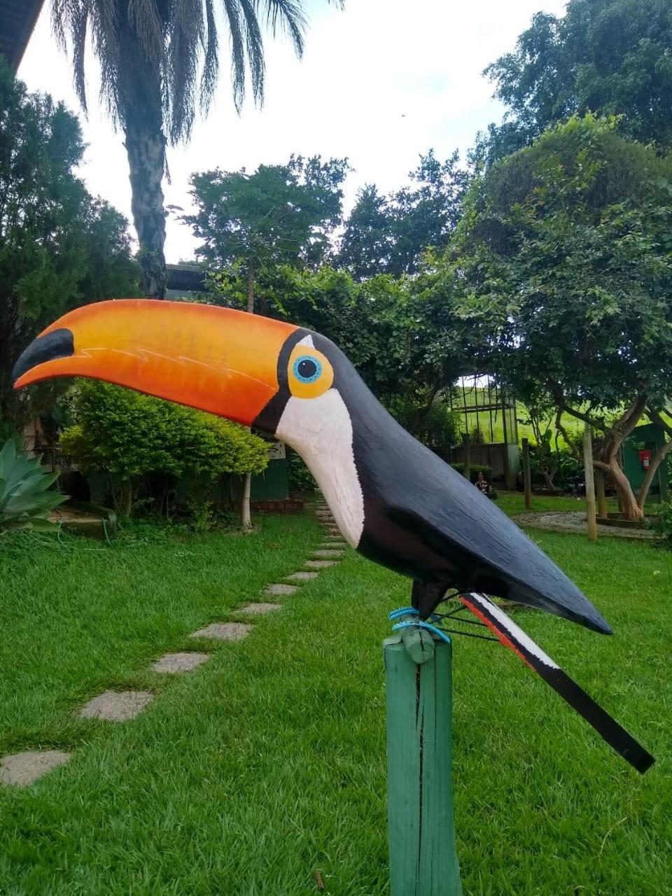 Hotel Fazenda Tucano Capim Branco Bagian luar foto